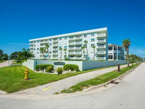4049 Ocean Drive Vero Beach FL 32963