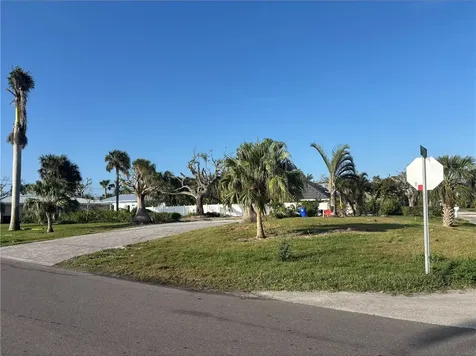 4701 Bethel Creek Drive Vero Beach FL 32963