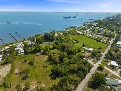 13095 N Indian River Drive Sebastian FL 32958