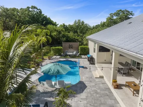 3205 67th Street Vero Beach FL 32967