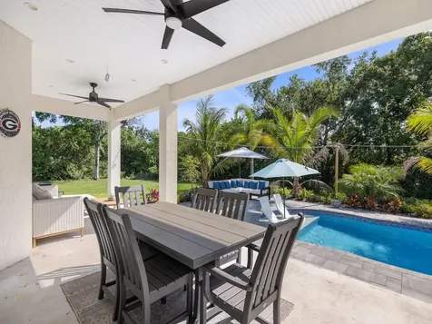 3205 67th Street Vero Beach FL 32967