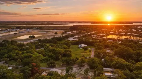 3205 67th Street Vero Beach FL 32967