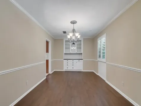 2155 Vero Beach Avenue Vero Beach FL 32960