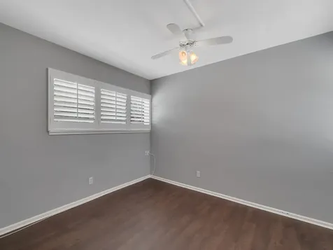 2155 Vero Beach Avenue Vero Beach FL 32960