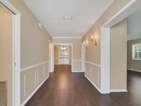 2155 Vero Beach Avenue Vero Beach FL 32960