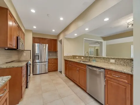 2155 Vero Beach Avenue Vero Beach FL 32960