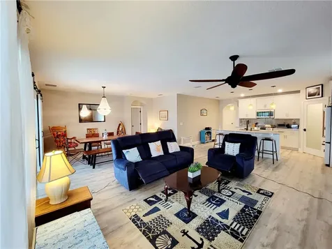 2142 Harwick Circle SW Vero Beach FL 32968