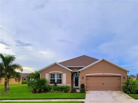 2142 Harwick Circle SW Vero Beach FL 32968