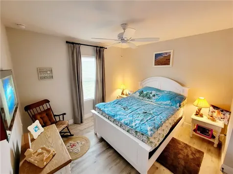 2142 Harwick Circle SW Vero Beach FL 32968