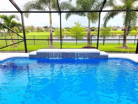 2142 Harwick Circle SW Vero Beach FL 32968