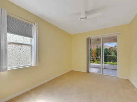 6360 Astor Place Vero Beach FL 32966