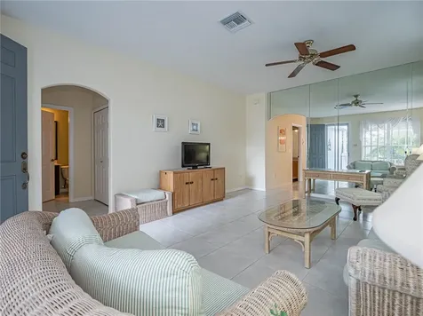 7652 15th Street Vero Beach FL 32966