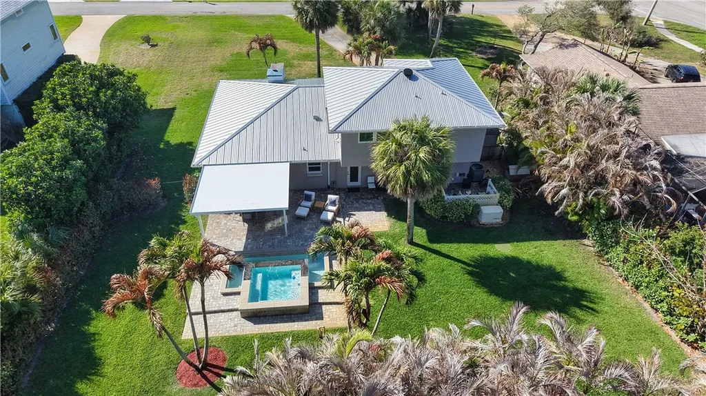 715 Conn Way Vero Beach FL 32963