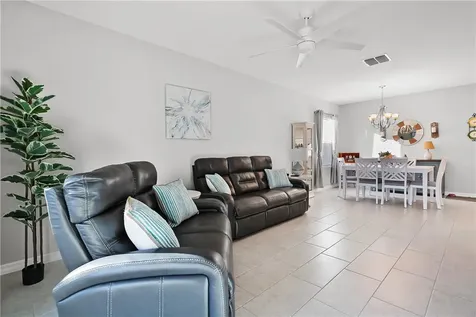 6187 Red Maple Manor Vero Beach FL 32966