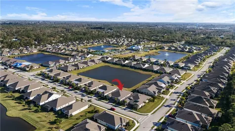 6187 Red Maple Manor Vero Beach FL 32966
