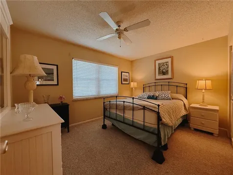 106 Spring Lake Court Vero Beach FL 32962
