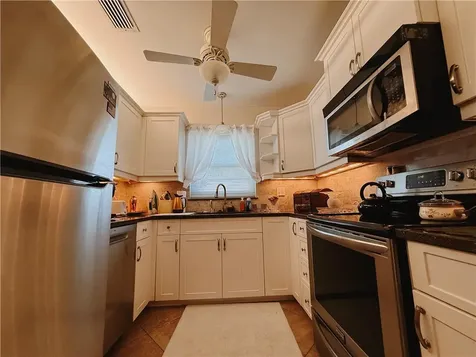 106 Spring Lake Court Vero Beach FL 32962