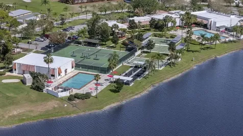 32 Ipanema Way Fort Pierce FL 34951