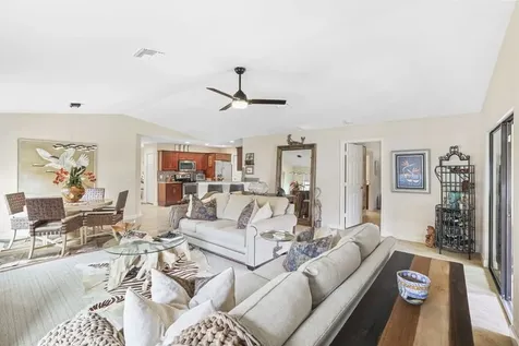 32 Ipanema Way Fort Pierce FL 34951