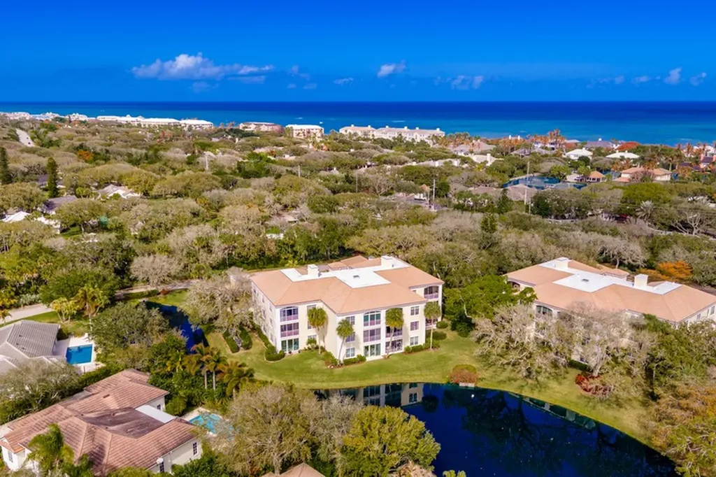 100 Sable Oak Lane Vero Beach FL 32963