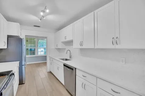 100 Sable Oak Lane Vero Beach FL 32963