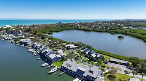 1304 Spyglass Lane Vero Beach FL 32963