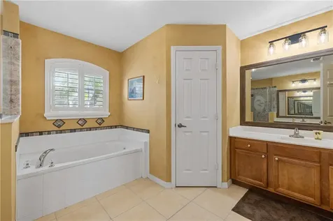 5648 Riverboat Circle SW Vero Beach FL 32968