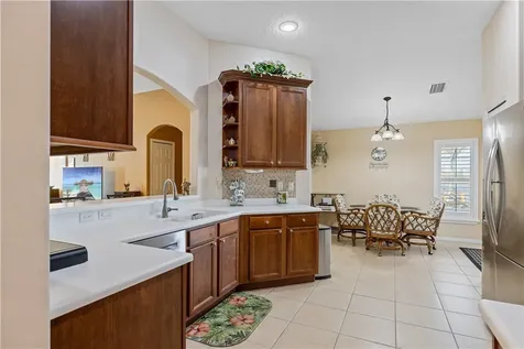 5648 Riverboat Circle SW Vero Beach FL 32968