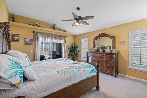 5648 Riverboat Circle SW Vero Beach FL 32968