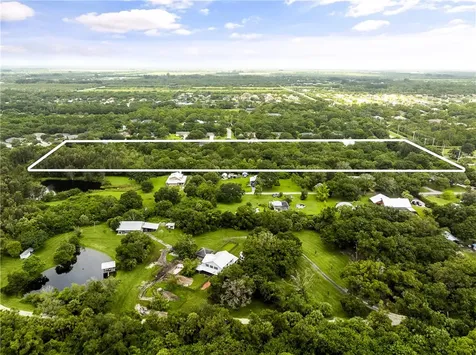 6145 45th Street Vero Beach FL 32967