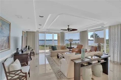 4866 S Harbor Drive Vero Beach FL 32967