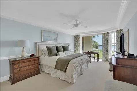 4866 S Harbor Drive Vero Beach FL 32967