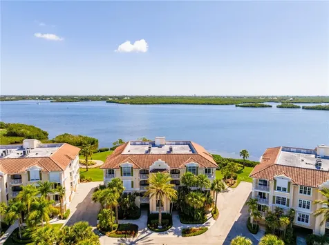 4866 S Harbor Drive Vero Beach FL 32967