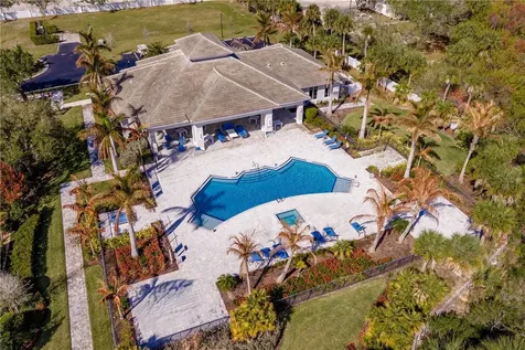 9256 Orchid Cove Circle Vero Beach FL 32963