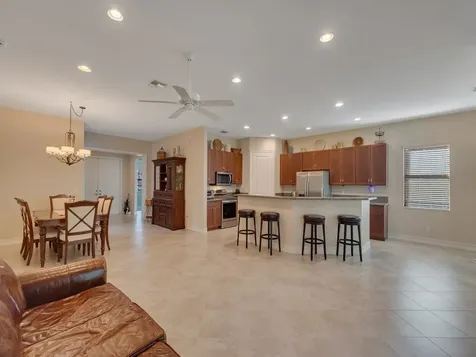 4338 56th Lane Vero Beach FL 32967
