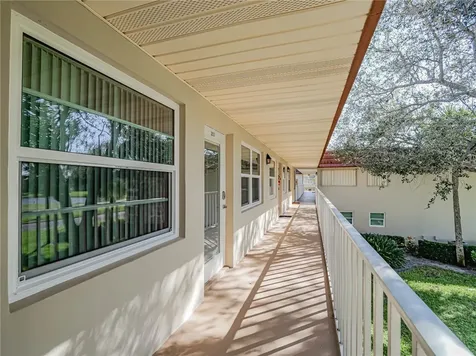 29 Vista Gardens Trail Vero Beach FL 32962