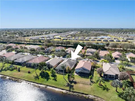 2082 Grey Falcon Circle SW Vero Beach FL 32962