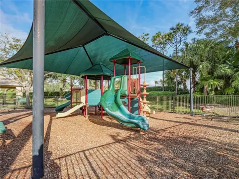 2082 Grey Falcon Circle SW Vero Beach FL 32962
