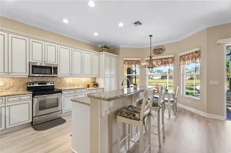 2082 Grey Falcon Circle SW Vero Beach FL 32962