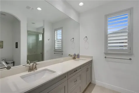 8330 Summer Lake Drive Vero Beach FL 32967
