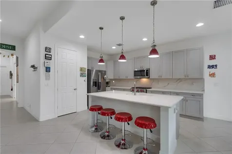 8330 Summer Lake Drive Vero Beach FL 32967