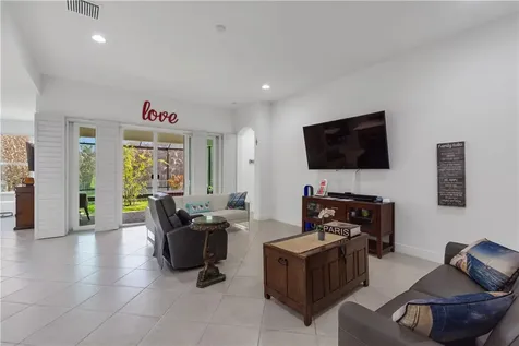 8330 Summer Lake Drive Vero Beach FL 32967