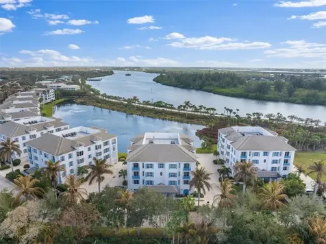9049 Somerset Bay Lane Vero Beach FL 32963