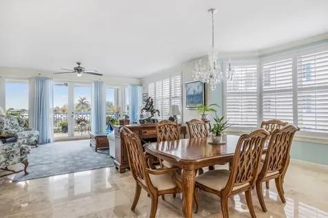 9049 Somerset Bay Lane Vero Beach FL 32963