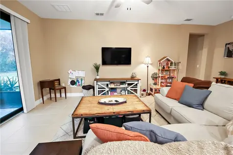 1649 Willows Square Vero Beach FL 32966