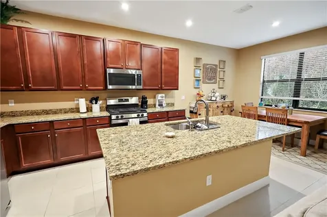 1649 Willows Square Vero Beach FL 32966