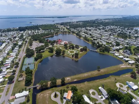 835 Sapodilla Drive Barefoot Bay FL 32976