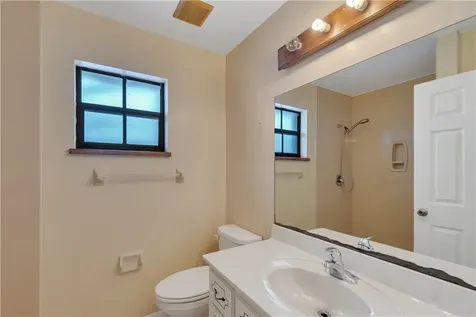 855 29th Court Vero Beach FL 32960