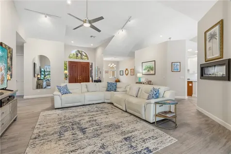 330 Marbrisa Drive Vero Beach FL 32963
