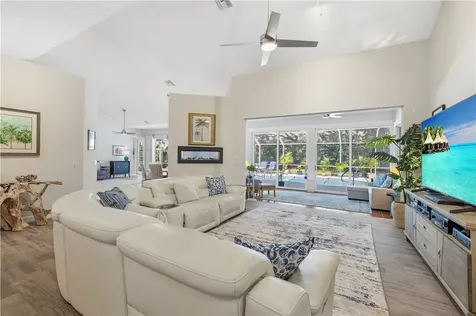 330 Marbrisa Drive Vero Beach FL 32963